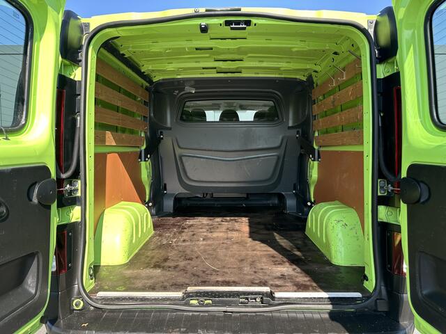 Renault TRAFIC 1.6 dCi / L2H1 / 1e EIG. / DUBBELE CABINE / 2x SCHUIFDEUR / TREKHAAK / AIRCO / CRUISE / DUBBELE CABINE