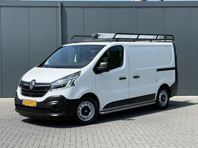 Renault TRAFIC 2.0 dCi 145 PK / AUTOMAAT / L1H1 / 2x SCHUIFDEUR / INRICHTING / TREKHAAK / IMPERIAAL / 3-ZITS