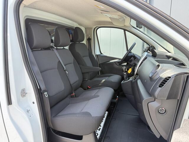 Renault TRAFIC 2.0 dCi 145 PK / AUTOMAAT / L1H1 / 2x SCHUIFDEUR / INRICHTING / TREKHAAK / IMPERIAAL / 3-ZITS