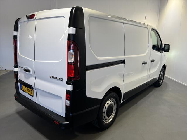 Renault TRAFIC 2.0 dCi 120 T27 L1H1 Comfort | 3-pers | Achteruitrijcamera | Airco | Cruise Control | Bluetooth