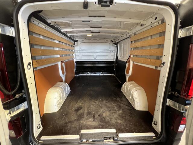 Renault TRAFIC 2.0 dCi 120 T27 L1H1 Comfort | 3-pers | Achteruitrijcamera | Airco | Cruise Control | Bluetooth