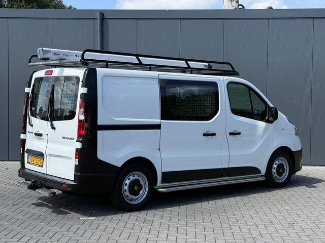 Renault TRAFIC 2.0 dCi 145 PK / L1H1 / AUTOMAAT / 2x SCHUIFDEUR / INRICHTING / TREKHAAK / IMPERIAAL / 3-ZITS