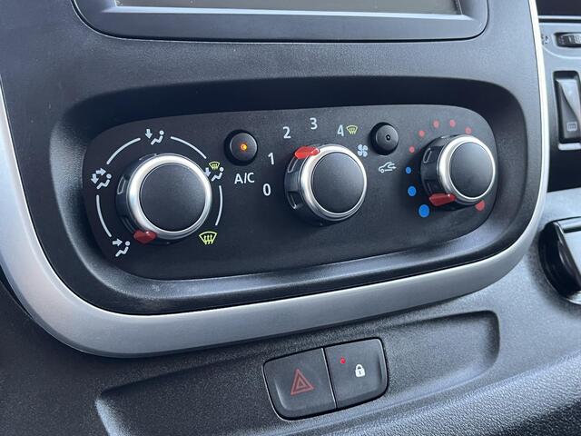 Renault TRAFIC 2.0 dCi 120 T29 L2H1*NAVI*HAAK*CRUISE*A/C*TEL*3PER