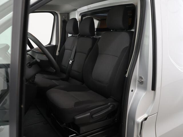 Renault TRAFIC 2.0 dCi | 120 PK | T29 | L2 H1 | Comfort | Trekhaak | Bluetooth | Navigatie | Imperiaal | Aluca Inrichting | 3-zits |