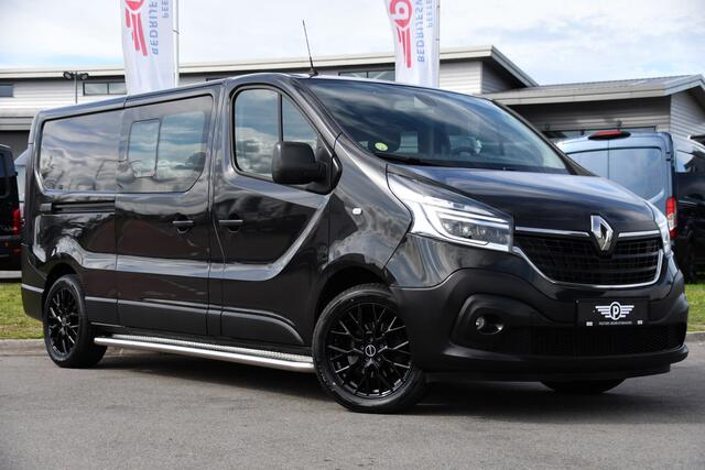 Renault TRAFIC 2.0 dCi 145 T29 L2H1 DC Black Edition Camera, Cruise, Clima, 145pk, Automaat, 2 x Schuifdeur, Trekhaak, Sensoren,