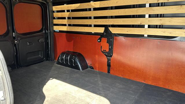 Renault TRAFIC 2.0 Blue dCi 150 EDC T30 L2H1 Extra AUTOMAAT | CAMERA | TREKHAAK | APPLE CARPLAY | ANDROID AUTO