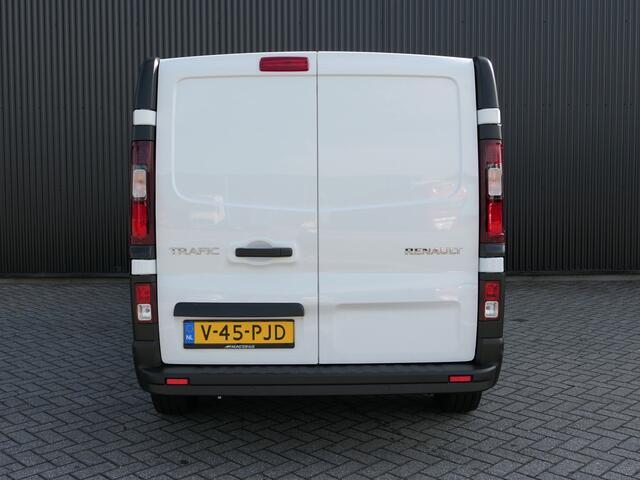 Renault TRAFIC 2.0 Blue dCi 130 T29 L2H1 Start DC *Getoonde prijs incl. BPM / Excl. BTW* - *NIEUW!* - Extra sleutel! - Sensor achter - Houten vloer laadruimte - Bluetooth