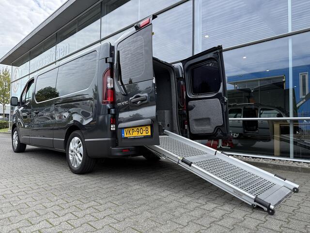 Renault TRAFIC 4+1 Rolstoelbus 2.0 dCi 145 T29 L2H1 Luxe (Mooie complete 4+1 Rolstoelbus met automaat!)