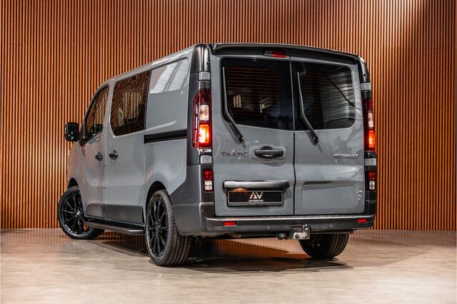 Renault TRAFIC 2.0 dCi 150 PK DC | Dubbel cabine | 6-Zitter | L+R Schuifdeur | Camera | Trekhaak | CarPlay | Navigatie | Nieuwe APK