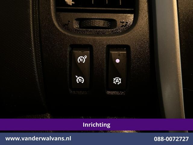 Renault TRAFIC 1.6 dCi L1H1 Inrichting Euro6 Airco | Navigatie | LED | Cruisecontrol | Trekhaak Stoelverwarming, Parkeersensoren, Bijrijdersbank