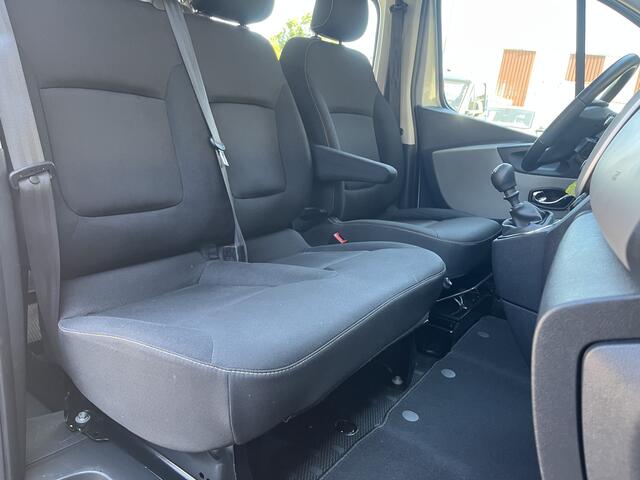 Renault TRAFIC Passenger 1.6 dCi 122pk Grand Intens Energy Airco Cruise control Navigatie Parkeersensoren achter 9 persoons Euro 6 Personenvervoer Groeps vervoer