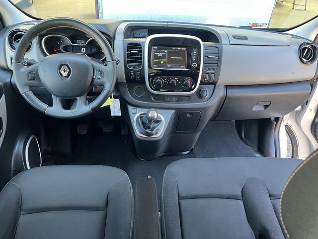 Renault TRAFIC Passenger 1.6 dCi 122pk Grand Intens Energy Airco Cruise control Navigatie Parkeersensoren achter 9 persoons Euro 6 Personenvervoer Groeps vervoer