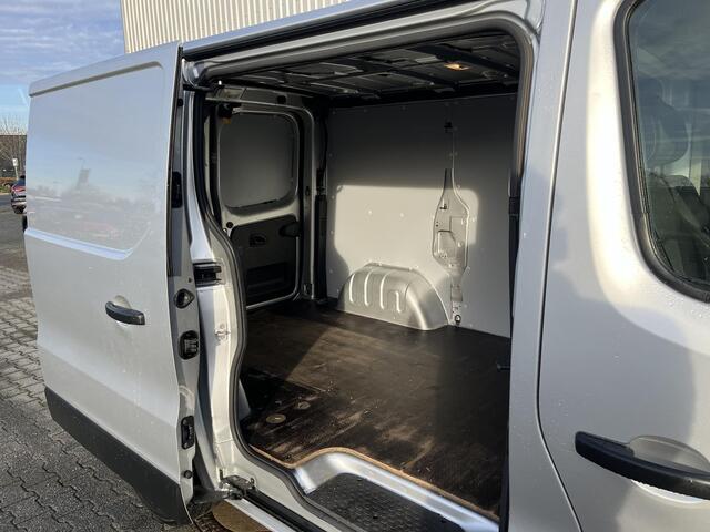 Renault TRAFIC 1.6 dCi T27 L1H1 Comfort*CRUISE*A/C*HAAK*TEL*3PERS