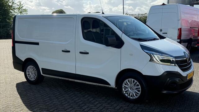 Renault TRAFIC 2.0 DCI 88KW 120PK EURO 6 AIRCO/ CRUISE CONTROL/ NAVIGATIE/ TREKHAAK/ 100% DEALERONDERHOUDEN