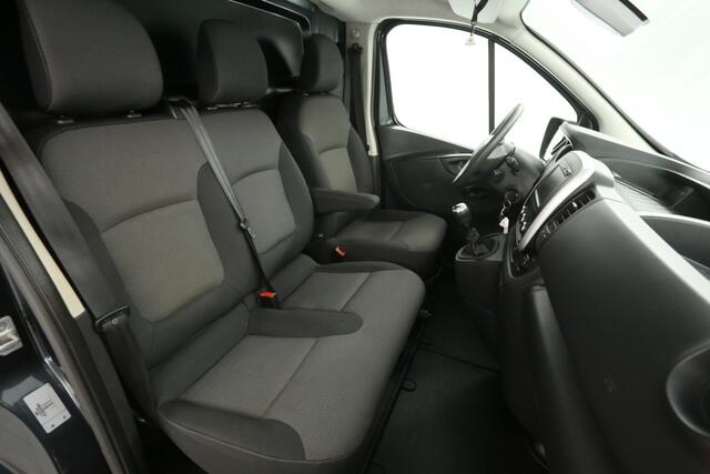 Renault TRAFIC 2.0 dCi 145PK T29 L2H1 | Airco | Camera | Cruise | 3 Zits | Trekhaak | Carplay | Parkeersens.