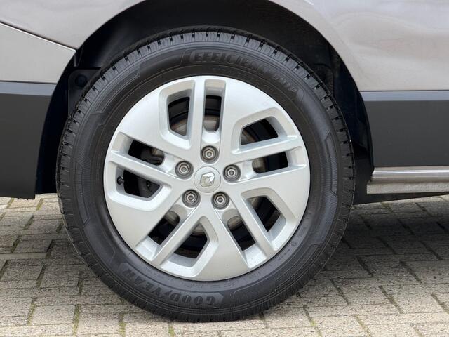 Renault TRAFIC 2.0 DCi 170PK Automaat Luxe Dubbel Cabine Lang / 2x Schuifdeur/ 1e eig / Volledig onderhouden / Clima / Trekhaak / Navi / Cruise