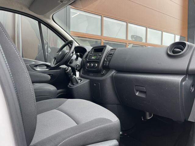 Renault TRAFIC 2.0 dCi 120pk L2 Comfort 3p Lease €287 p/m, Trekhaak, 2 Schuifdeuren, Airco, PDC, Cruise controle, Onderhoudshistorie aanwezig