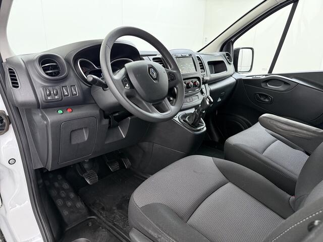 Renault TRAFIC 2.0DCi 120PK T29 Euro 6 3-Persoons 2X Schuifdeur Trekhaak Navi Airco Bluetooth Cruise Control DAB L1H1 Betonplex vloer Wandbetimmering 2.000KG Trekgewicht 1e Eigenaar Origineel Nederlandse Auto