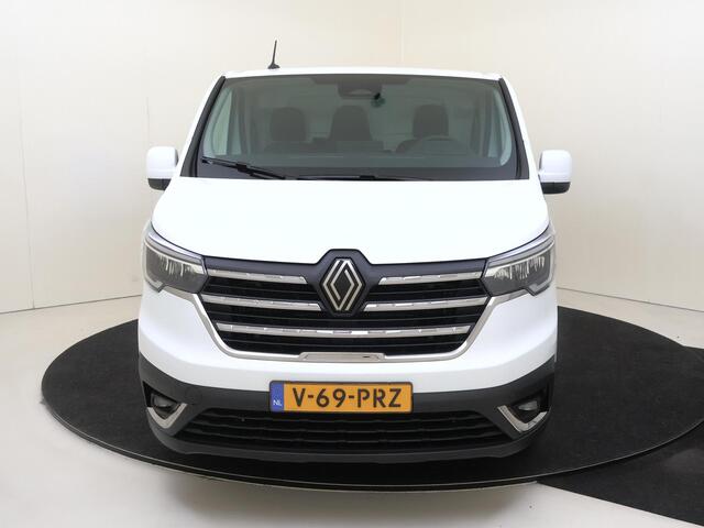 Renault TRAFIC E-Tech T29 L1H1 Advance 52 kWh Camera | Parkeersensore V+A | Houtenvloer en wandbekleding | 4 seizoenen banden | Apple Carplay | Android Auto