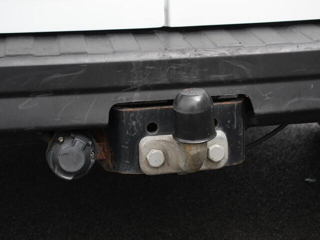 Renault TRAFIC Passenger 1.6 dCi Zen Energy 9persoons PERSONENBUS Prijs incl. btw/bpm Airco Trekhaak Radio Elektrische pakket