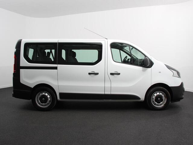 Renault TRAFIC Passenger 1.6 dCi Zen Energy 9persoons PERSONENBUS Prijs incl. btw/bpm Airco Trekhaak Radio Elektrische pakket