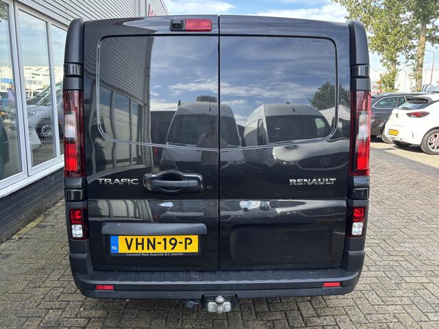 Renault TRAFIC 2.0 dCi 145 T29 L2H1 DC Comfort | Dubbel Cabine | Automaat | Trekhaak | Achterruitrij Camera