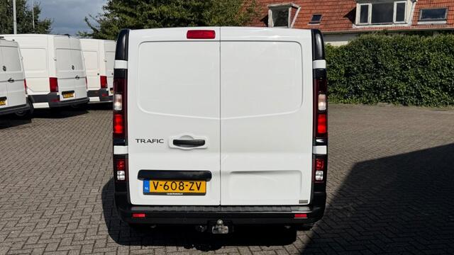 Renault TRAFIC 1.6 DCI 92KW 125PK EURO 6 AIRCO/ NAVIGATIE/ CRUISE CONTROL/ TREKHAAK/ 100% DEALERONDERHOUDEN