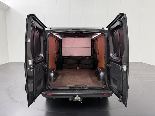 Renault TRAFIC 1.6DCi 120PK Lang Black Edition | Navigatie | Camera | Airco | Cruise | Trekhaak | Betimmering – foto 4
