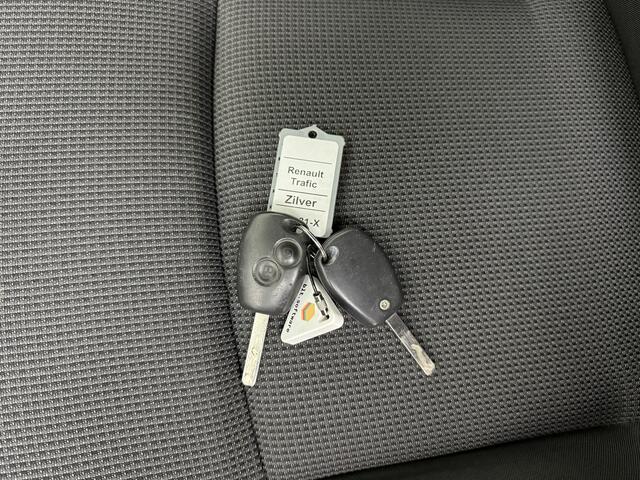 Renault TRAFIC 2.0DCi 120PK Work Edition Imperiaal | Trekhaak | Airco | Cruise | Multimedia | Airco | Cruise