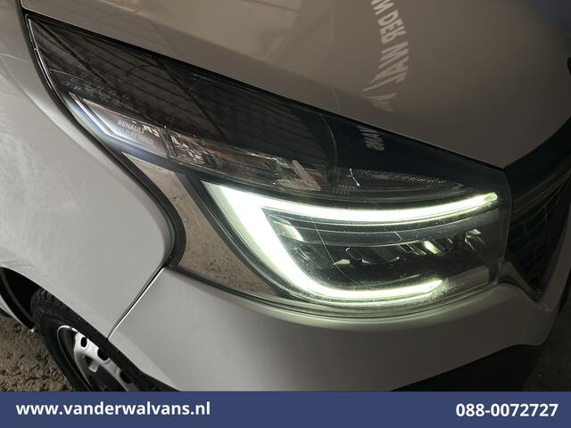 Renault TRAFIC 2.0 dCi 120pk L2H1 Euro6 Airco | Imperiaal | Navigatie | LED | Cruisecontrol Trekhaak, Parkeersensoren