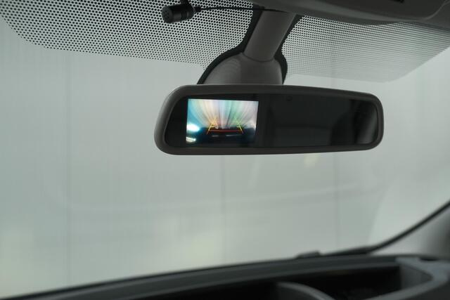 Renault TRAFIC 2.0 dCi 120 T29 L2H1 Comfort | Betimmering Laadruimte | Camera | Apple Carplay | Allseason Banden