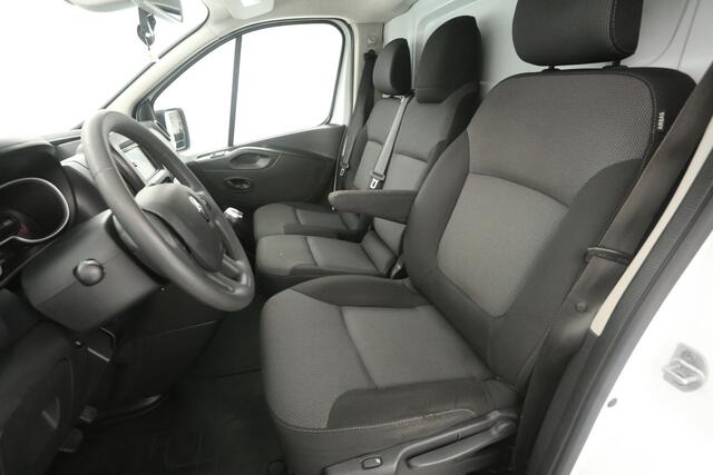 Renault TRAFIC 2.0 dCi L2H1 | Airco | Cruise | Camera | Carplay | 3 Zits | Trekhaak | Parkeersens.