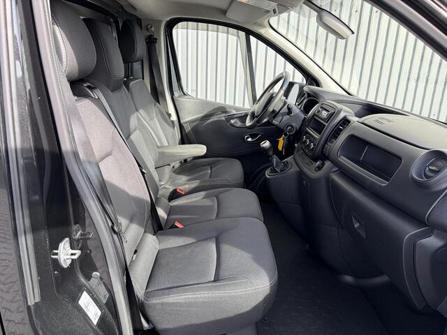 Renault TRAFIC 2.0 dCi 145 T29 L2H1*HAAK*A/C*CRUISE*IMPERIAAL* – foto 8