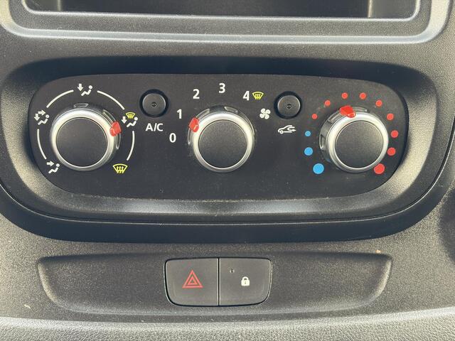 Renault TRAFIC 2.0 dCi 145 T29 L2H1*HAAK*A/C*CRUISE*IMPERIAAL* – foto 9