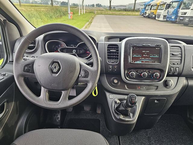 Renault TRAFIC 2.0 dCi 120 T29 L2H1 Comfort 2x Zijdeur, Cruise, Airco, Pdc, Carplay, Navi, Oh-historie, Trekhaak, Imperiaal, 1e eigenaar – foto 10