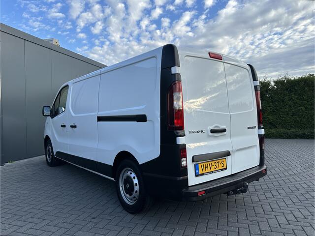 Renault TRAFIC 2.0 dCi 120 PK / L2H1 / 1e EIG. / DUBBELE SCHUIFDEUREN / TREKHAAK / LED KOPLAMPEN / AIRCO / CRUISE – foto 6