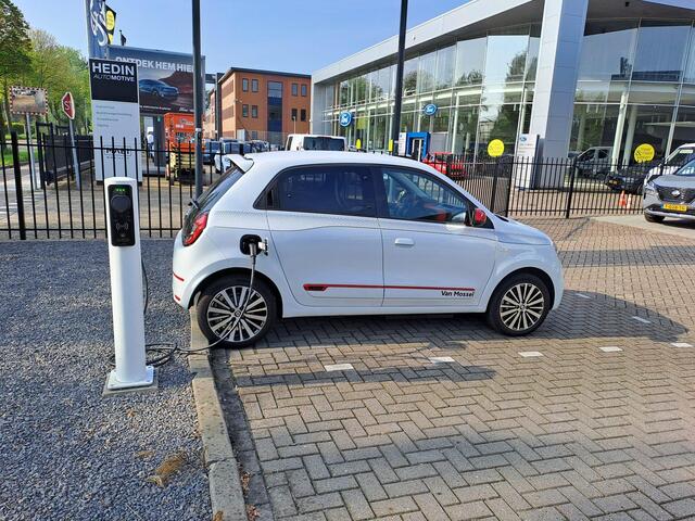 Renault TWINGO Z.E. R80 E-Tech Techno 22 kWh | Carplay | Achteruitrijcamera | Navigatie | Lichtmetalen velgen 16"