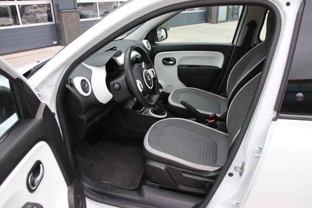 Renault TWINGO 1.0 SCe Collection facelift Airco, 1e eig, PDC, NL auto, NAP, BOVAG ZOMER VOORDEEL!