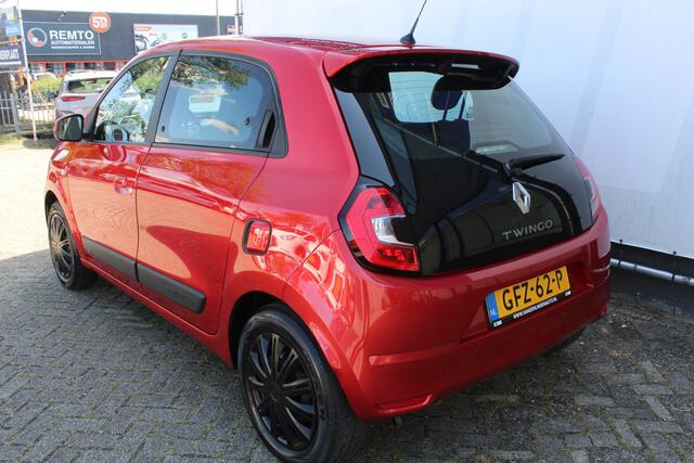 Renault TWINGO 1.0 SCe Intens