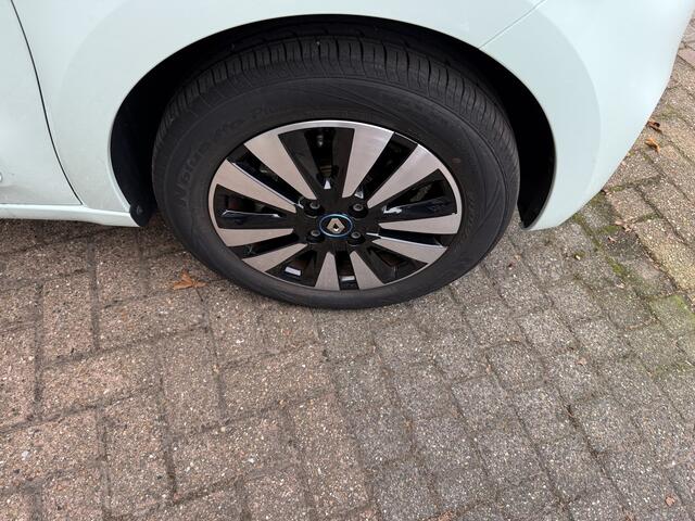 Renault TWINGO Z.E. R80 Intens 13950 MET SUBSIDIE NAVIGATIE GROOT SCHERM LICHTM.VELGEN