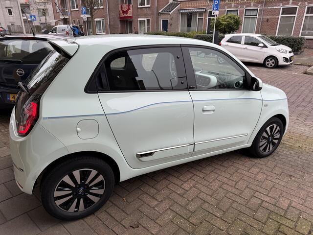 Renault TWINGO Z.E. R80 Intens 13950 MET SUBSIDIE NAVIGATIE GROOT SCHERM LICHTM.VELGEN