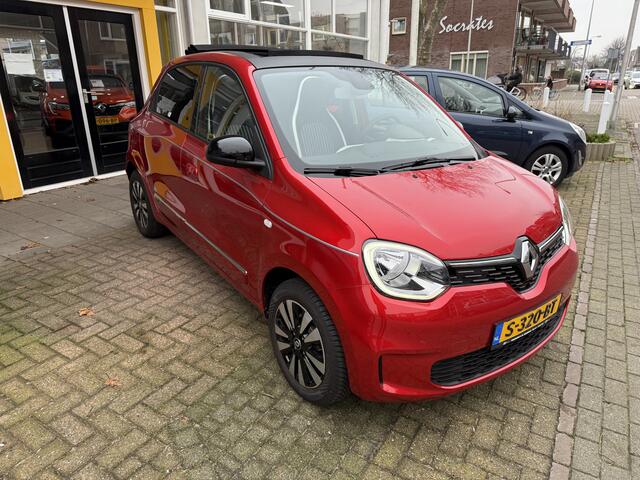 Renault TWINGO Z.E. R80 E-Tech Techno 22 kWh CAMERA NAVIGATIE GROOT OPENDAK ELEKTRISCH PARKEERSENSOREN LICHTM.VELGEN