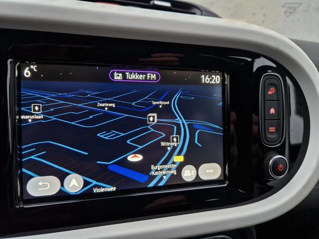 Renault TWINGO Z.E. R80 Collection | Navi | Clima | DAB | Cruise | PDC | Licht- en Regensensor |