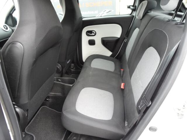 Renault TWINGO 1.0 SCe Collection