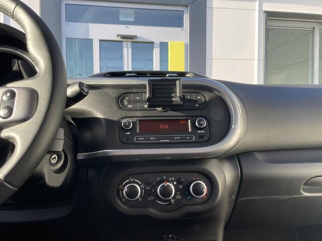 Renault TWINGO 1.0 SCe Limited 20.000 KM!