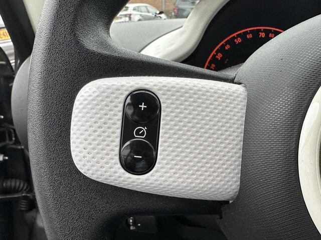 Renault TWINGO 1.0 SCe Collection