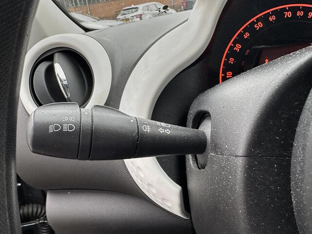 Renault TWINGO 1.0 SCe Collection