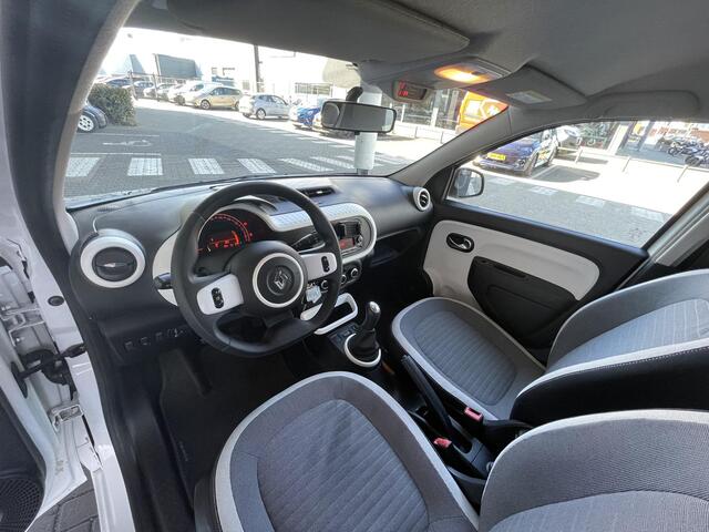 Renault TWINGO 1.0 SCe Collection BLUETOOTH / CRUISE CONTROL / 4 SEIZOENEN BANDEN / RADIO / SNELHEIDSBEGRENZER / 5 DEURS / AIRCO