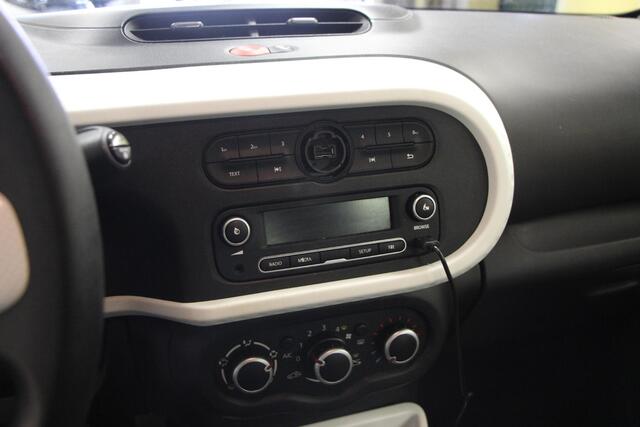 Renault TWINGO 1.0 SCe Collection