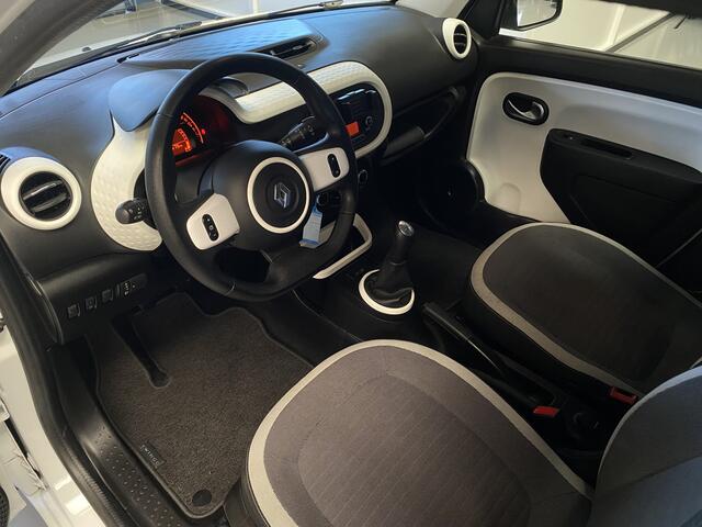 Renault TWINGO 1.0 SCe Collection Cruise control